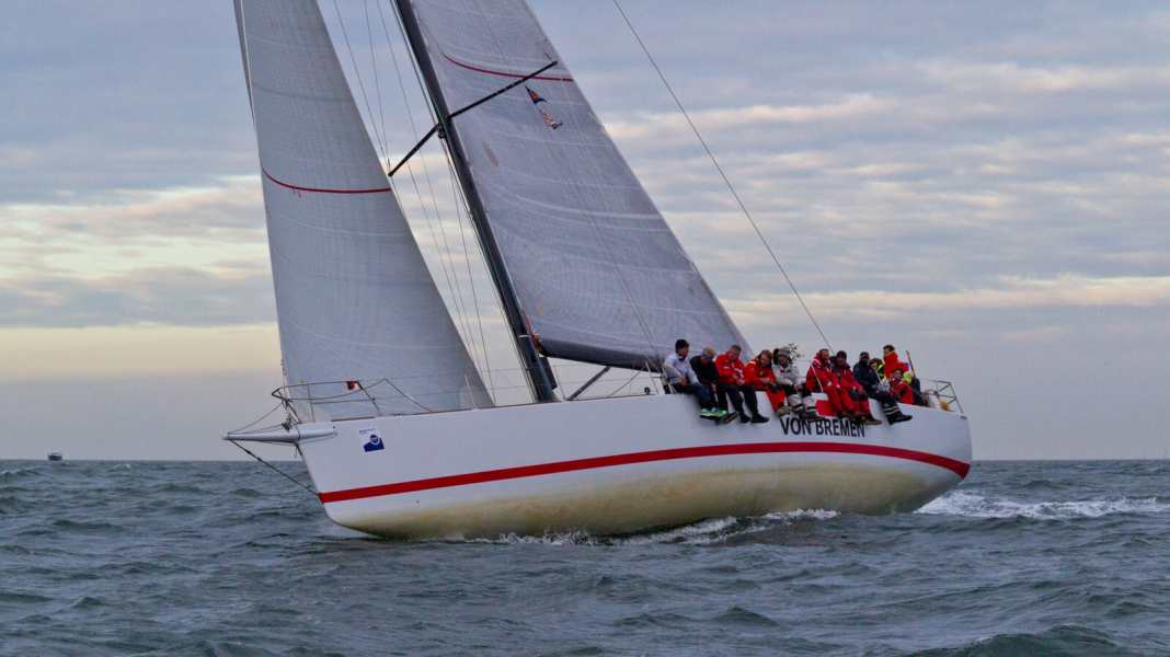 Semaine de la mer du Nord : le "Bank" remporte la course d'Édimbourg