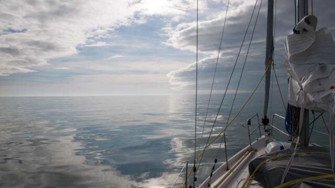 Transatlantic: Anchoring at a depth of 5000 metres?