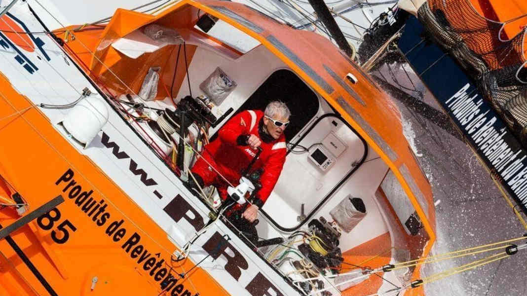 Vendée Globe: Riou with a knife between his teeth