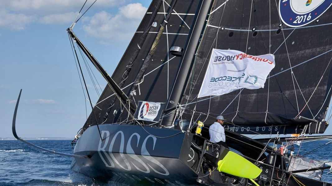 Vendée Globe: Thomson heats up to the top