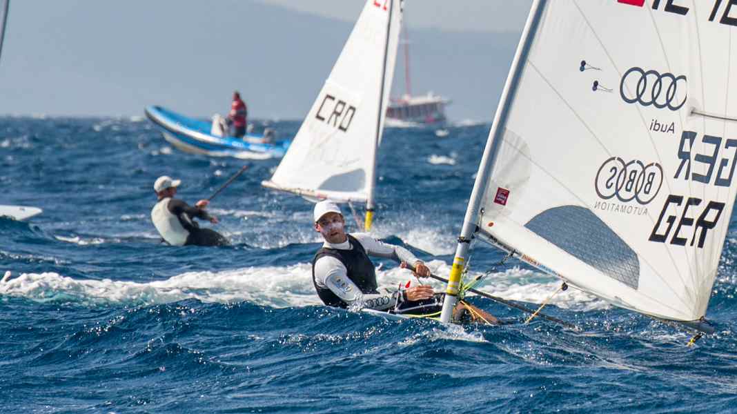 CM Laser Standard : Une chance de médaille préservée : Buhl quatrième après une course curieuse