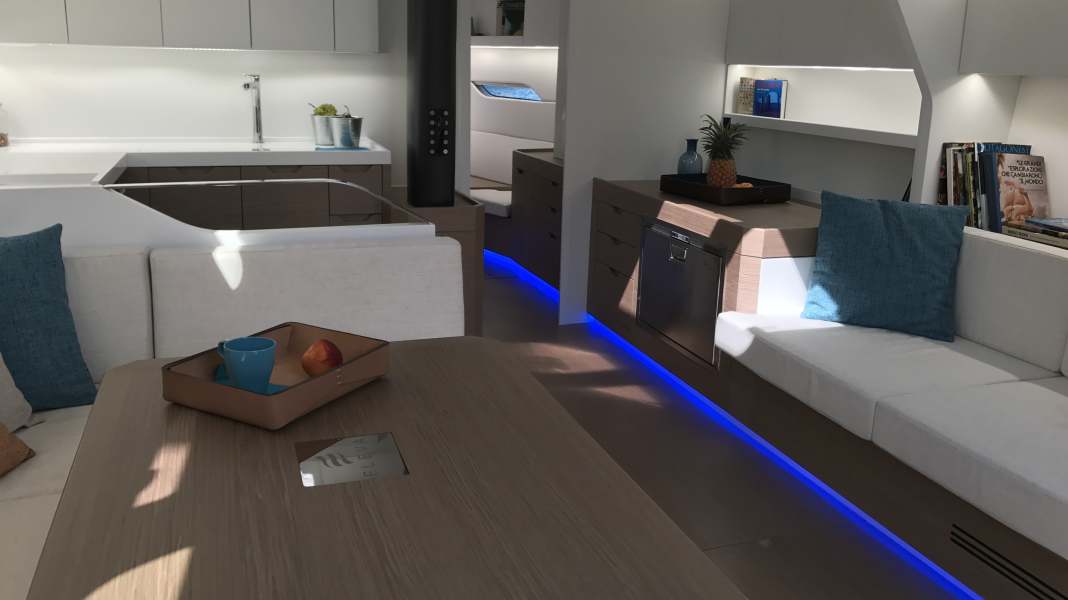 Innovazioni fieristiche Cannes , n. 3: Eleva 50: nuovo marchio, design stravagante, alto potenziale
