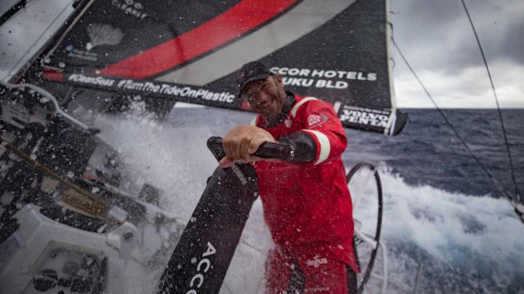 Volvo Ocean Race : "Witty" rit, Libby fait