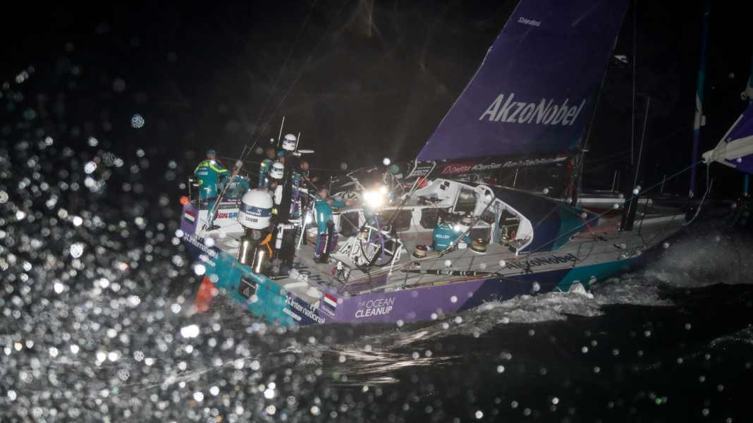 Volvo Ocean Race: Breathless in Auckland: AkzoNobel wins stage 6