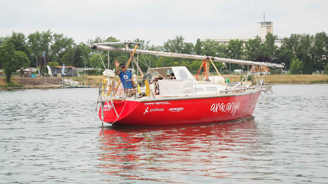 Le blog de l'eau bleue : Les Finkbeiner veulent faire un grand voyage avec ce bateau