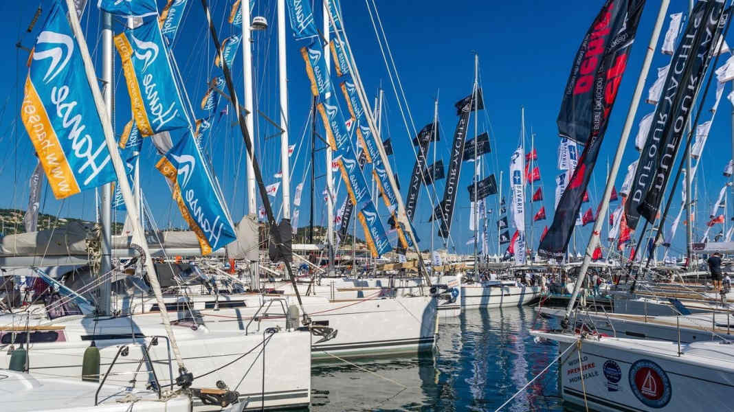 Yachting Festival Cannes: Bavaria espone solo catamarani al salone nautico di Cannes