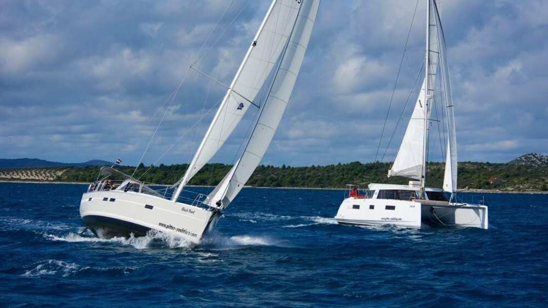 Blue water: catamaran or monohull yacht for the long voyage?