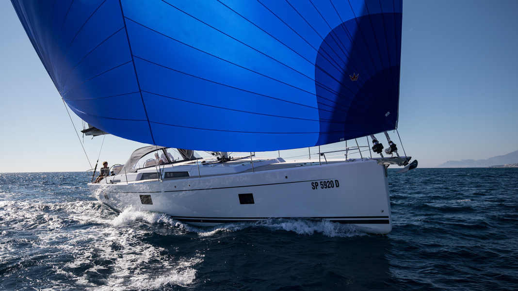 Test sugli YACHT: meglio buono? Hanse 508 nel test