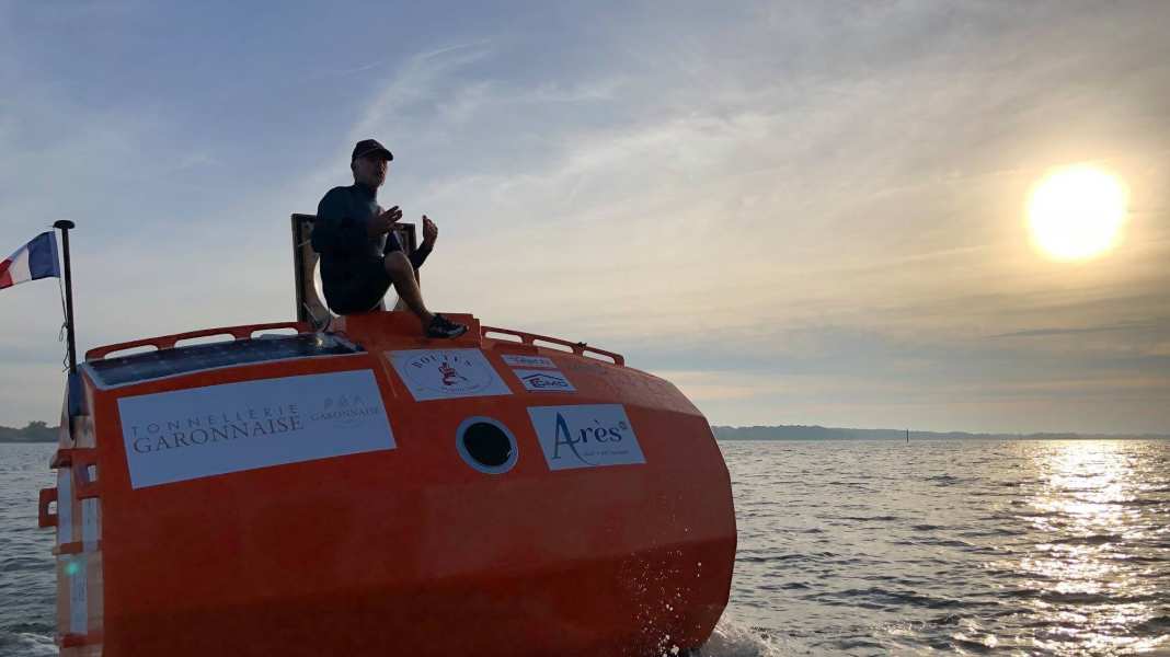 Atlantic crossing: Across the ocean in a barrel