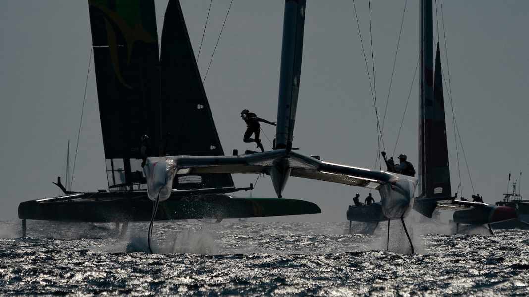 Regatta: Eine Million Dollar Preisgeld: Slingsby räumt im SailGP ab