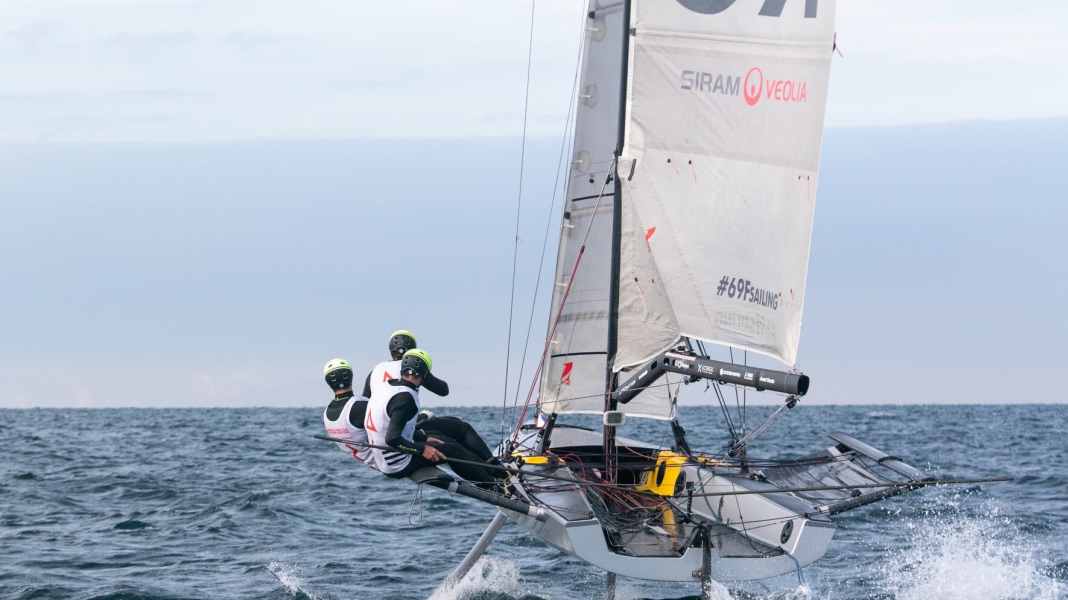 69F Academy : Comme des petits America's-Cupper : le monocoque-floating pour tous