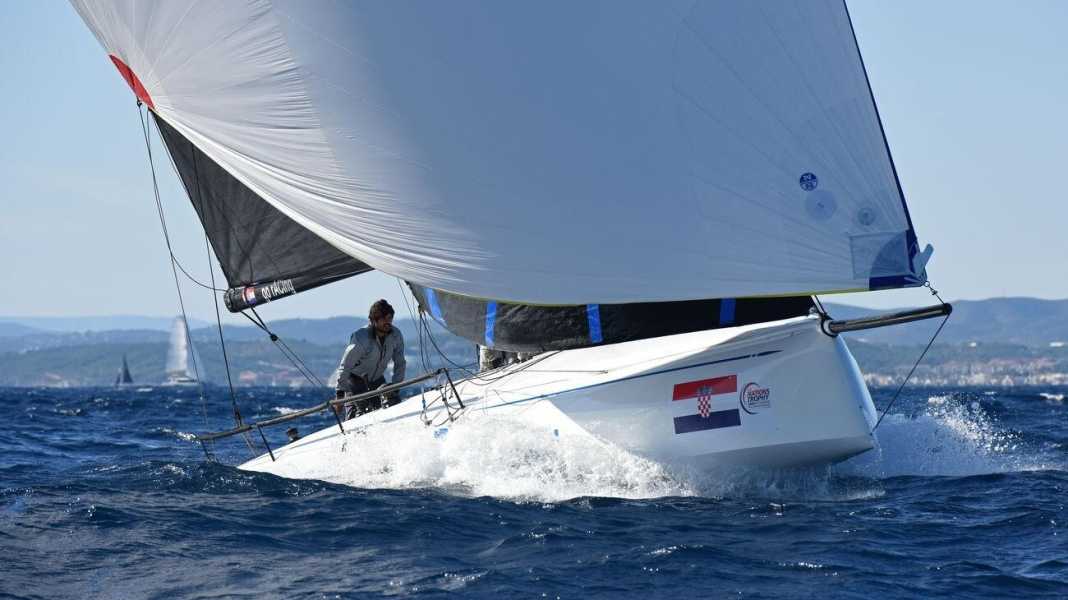 Prova dello yacht: ClubSwan 36: un racer veloce per armatori ambiziosi