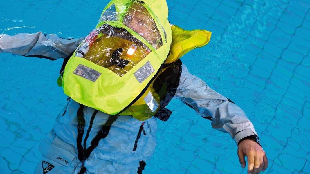 Sécurité : gilet de sauvetage très confortable