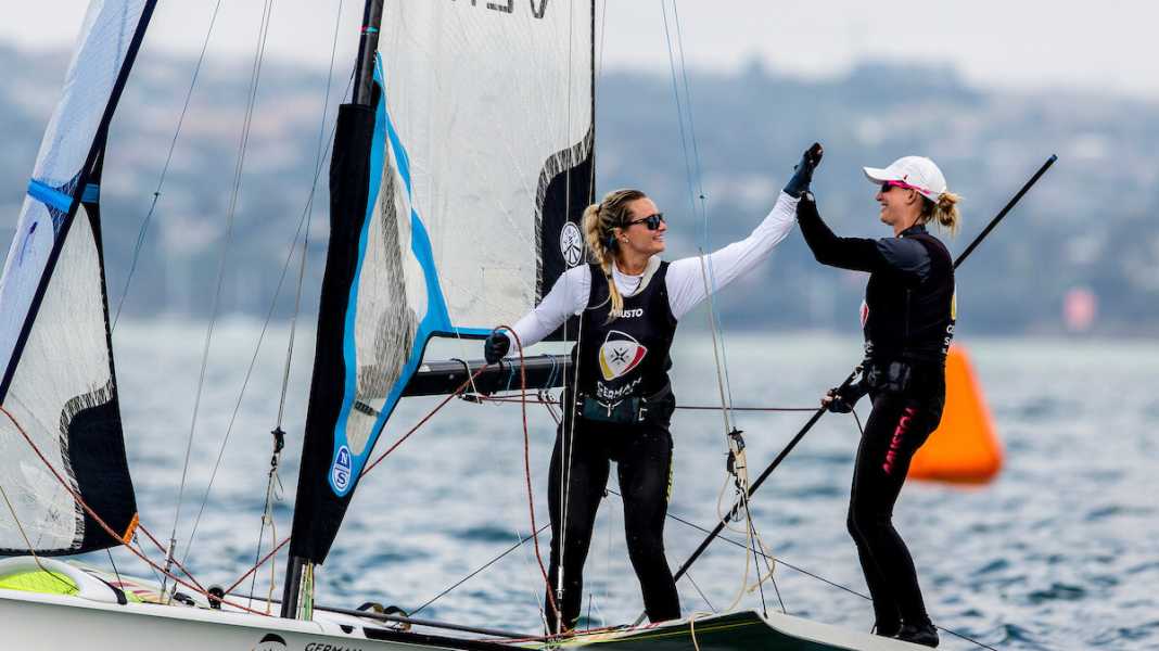 Olympic sailing: "Of course it's good for the head!"