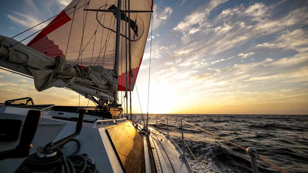 Acqua blu: fissa in paradiso - La navigazione a lungo raggio ai tempi di Corona