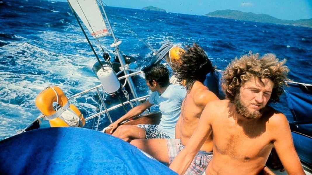 Cinema: Sailing film: The circumnavigation of the "Peter Willemoes"