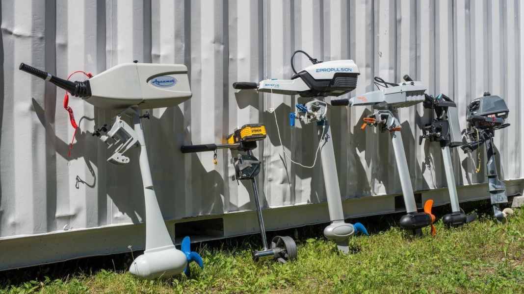 Ausrüstungs-Test: Elektro-Außenborder im Vergleichstest