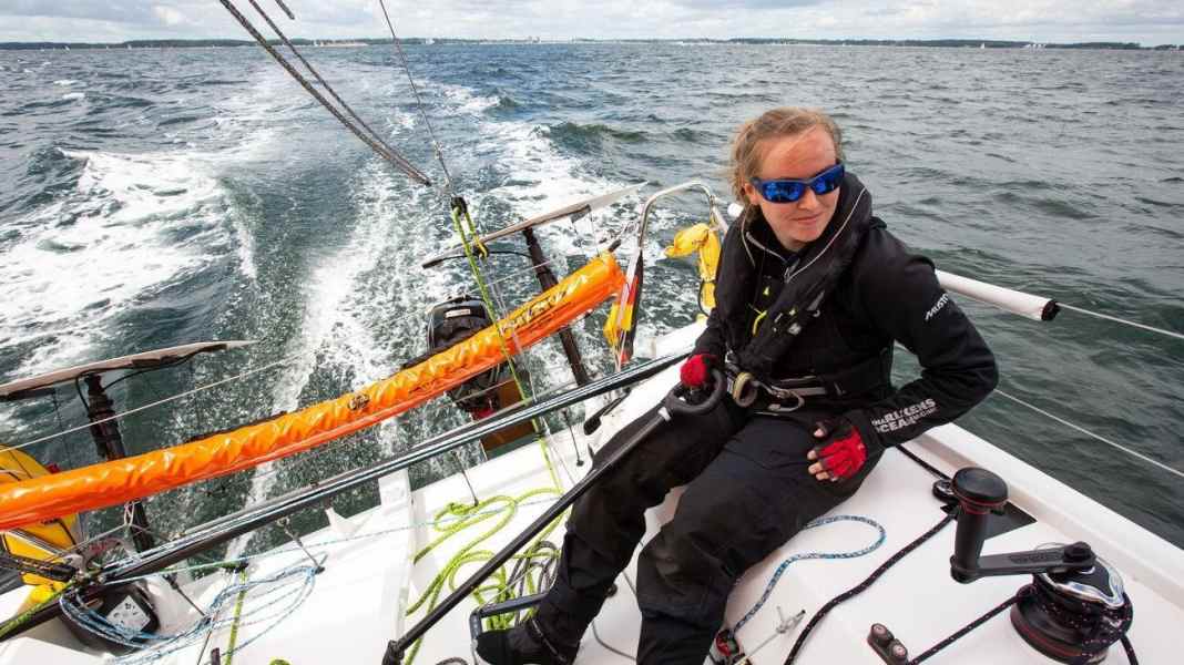 Minitransat: Mini 6.50: fast ride with Lina Rixgens