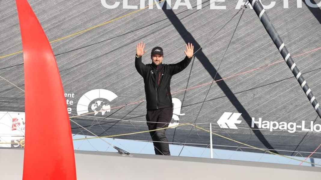 Vendée Globe : Greta, le Prince Albert et Alex Thomson encouragent Herrmann