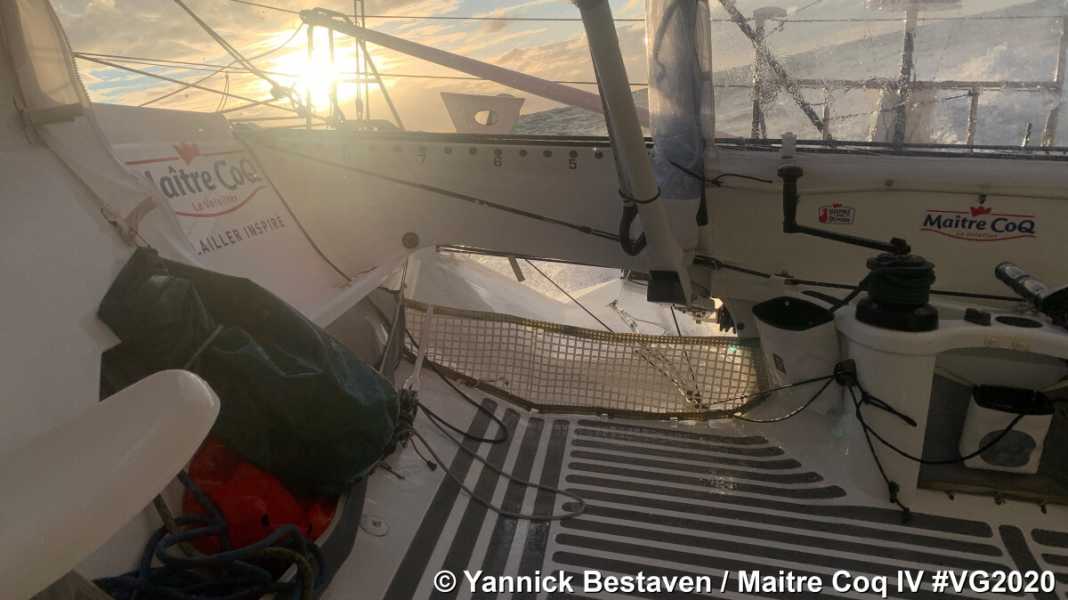 Regatta: Vendée Globe: Herrmanns J2 ist repariert, Bestaven glänzt