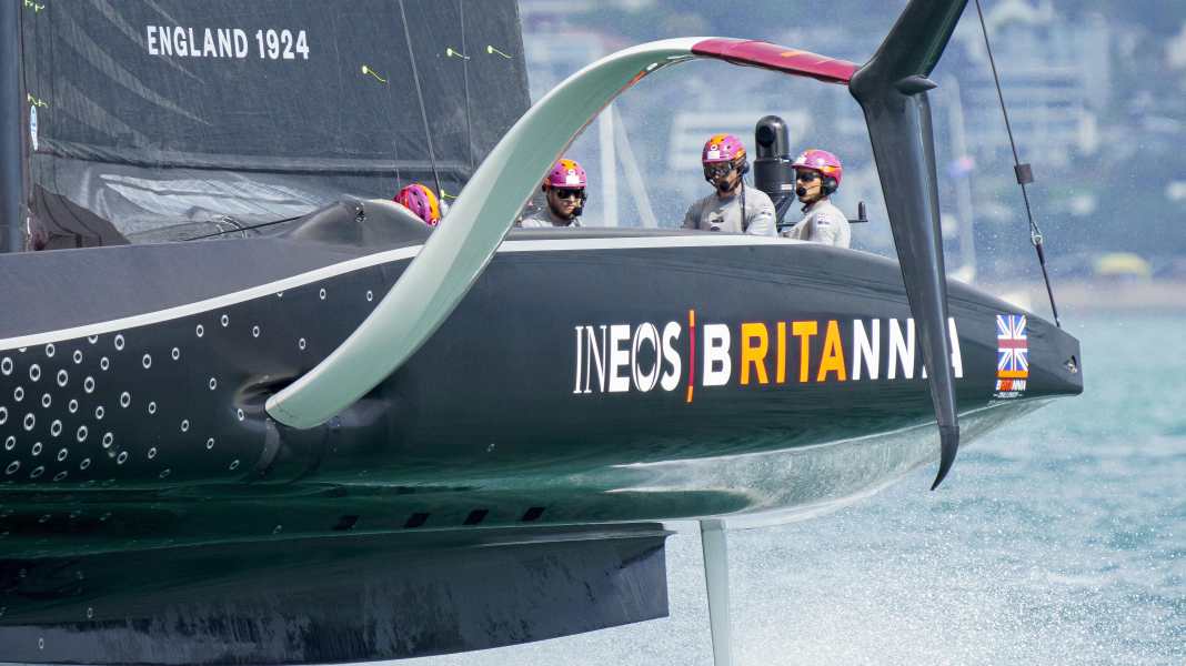 America's Cup : les Britanniques défendent leur pole position dans le "parking" de l'America's Cup