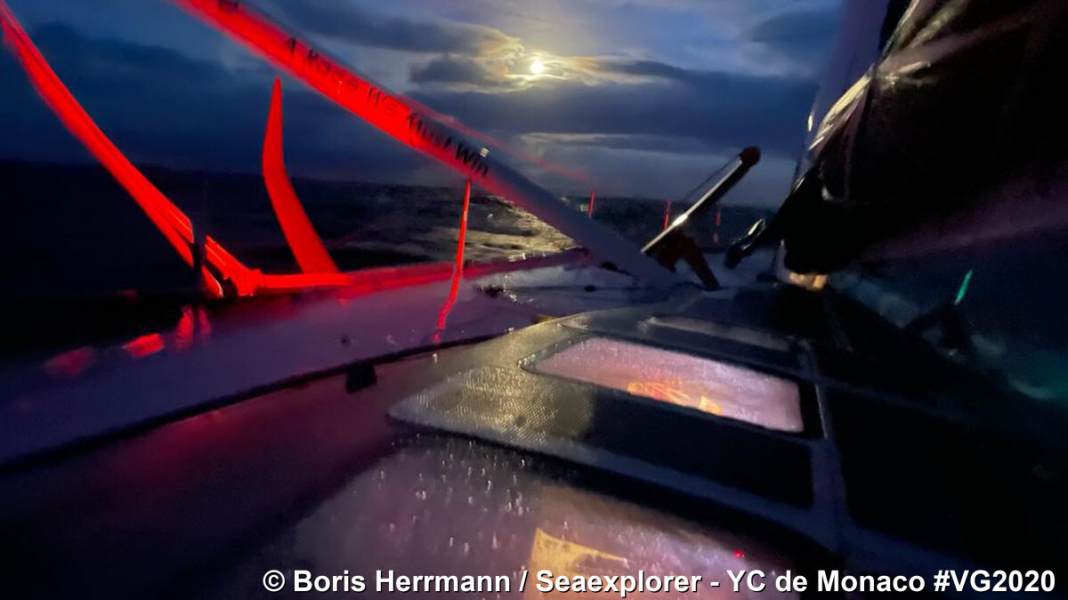 Vendée Globe : Boris Herrmann : "Les chances de gagner existent définitivement".