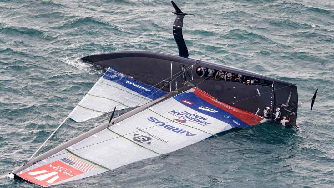 Regatta: America's Cup: US team almost sunk, round robin cancelled