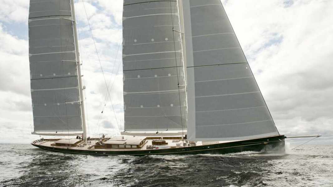 Superyacht Regatta: "Hetairos" and then nothing for a long time