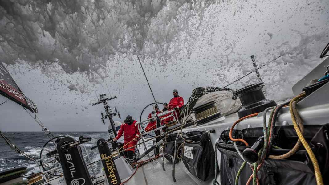 Volvo Ocean Race: Slightly gambled away under camouflage