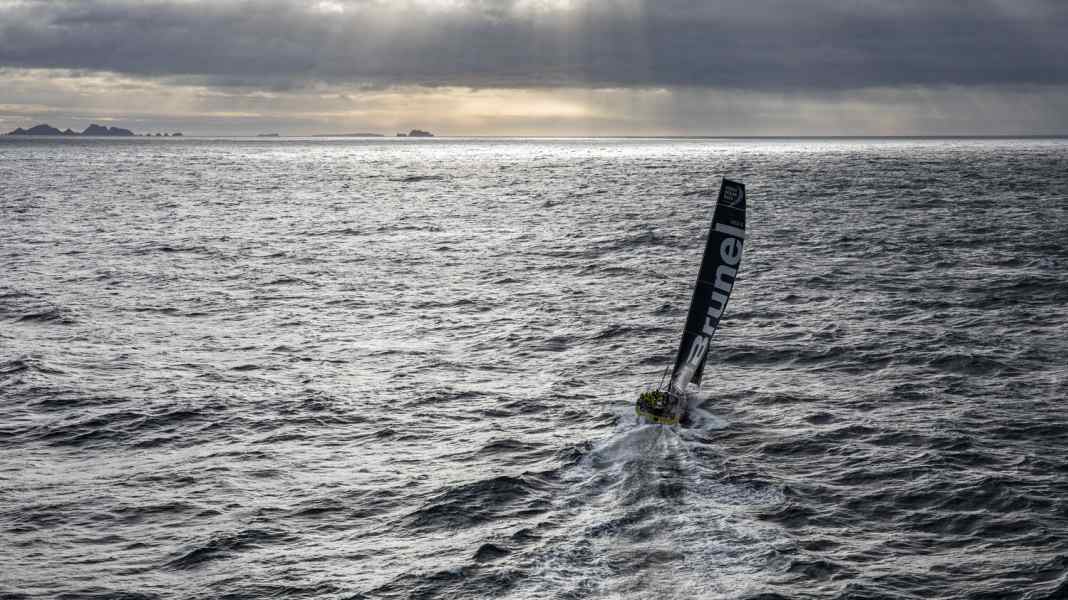 Volvo Ocean Race : le dernier quart est lancé et les Hollandais attaquent