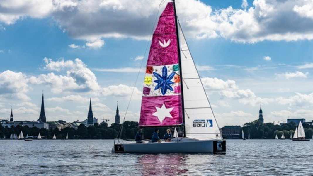 L'exposition d'art à la voile : "Sailing #Art4GlobalGoals" : Quand les grandes voiles deviennent des toiles