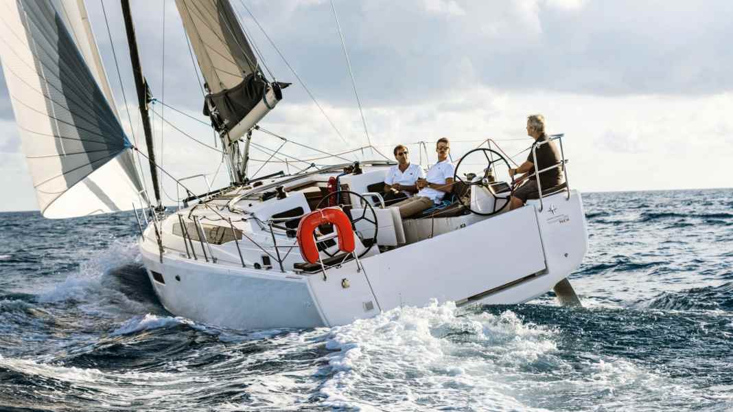 Boote aktuell: Vor der Kamera: die neue Sun Odyssey 380 von Jeanneau