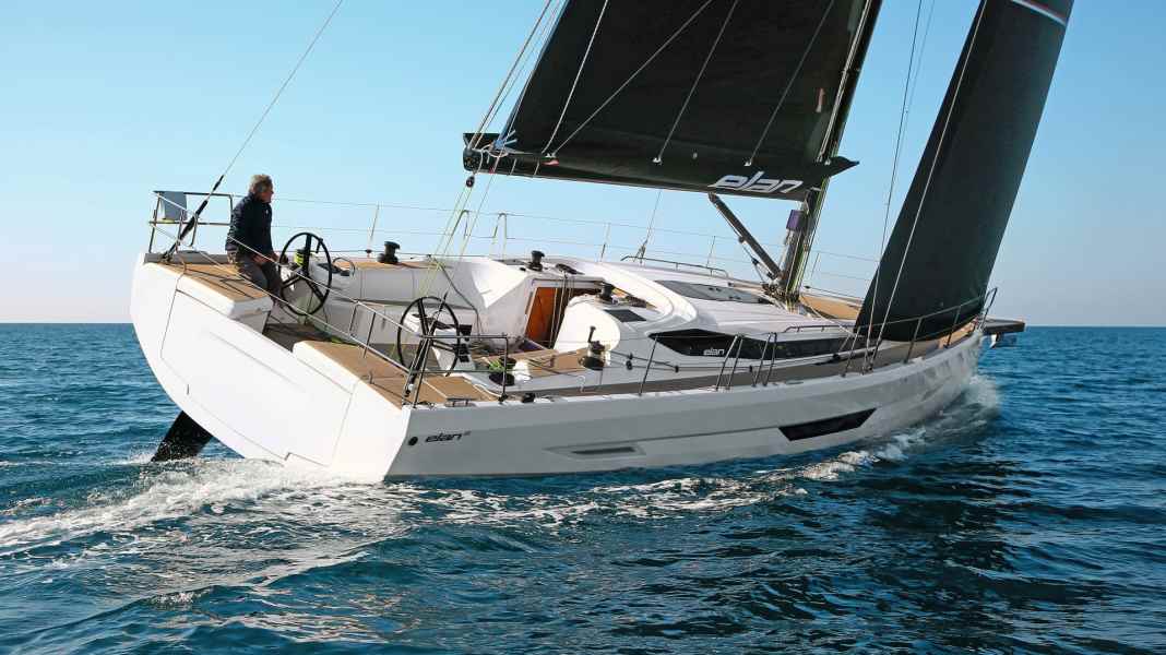 YACHT Exklusivtest: Performance trifft auf Design: die neue E6 von Elan Yachts