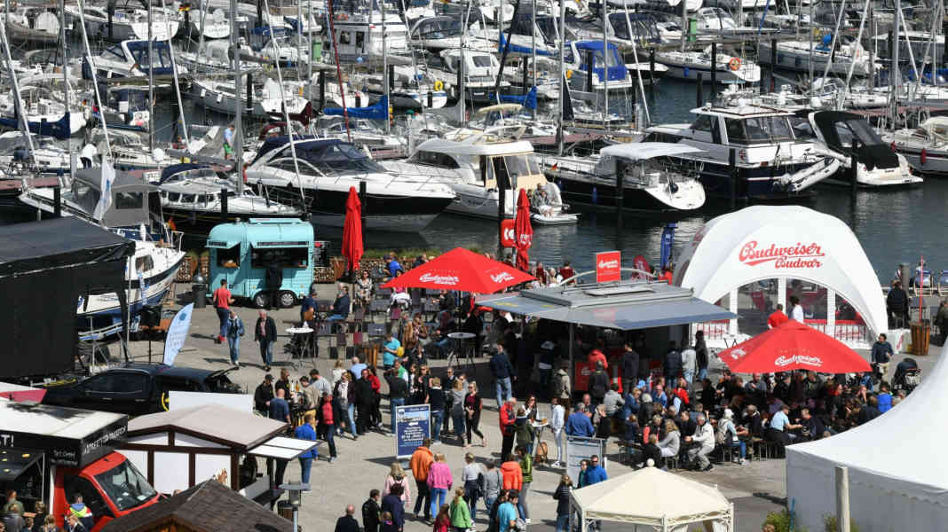 Hamburg Ancora Yachtfestival: The show premieres part 1: from Aeolos to Comfortina
