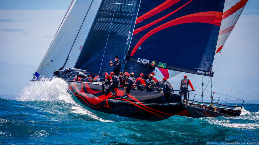 Championnat du monde TP52 : "Platoon" et "Phoenix" défient Quantum Racing : défilé de champions du monde au sommet du TP52 devant Cascais