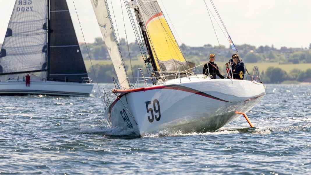 MidsummerSail 2022: between summer cruise and regatta: 900 nautical miles from Wismar to Töre: "Red" on record course
