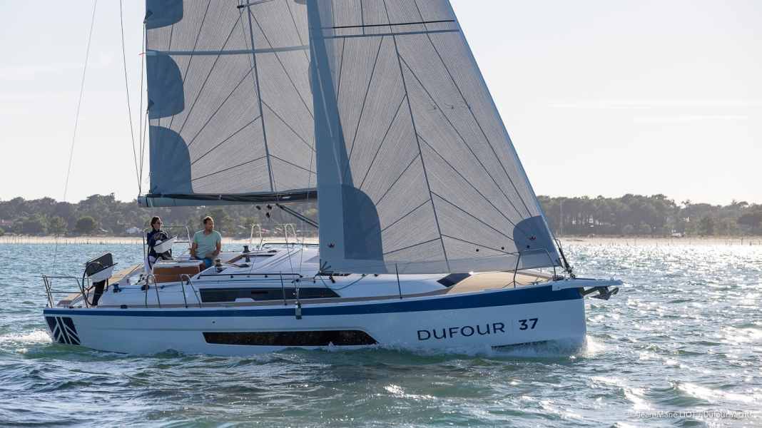 Boote aktuell: Attractive size and highly customisable: the new Dufour 37