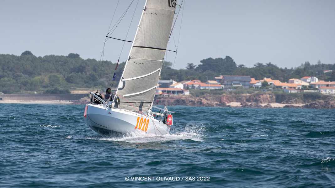 Interview: Swiss mini sailor at the top of the Azores race