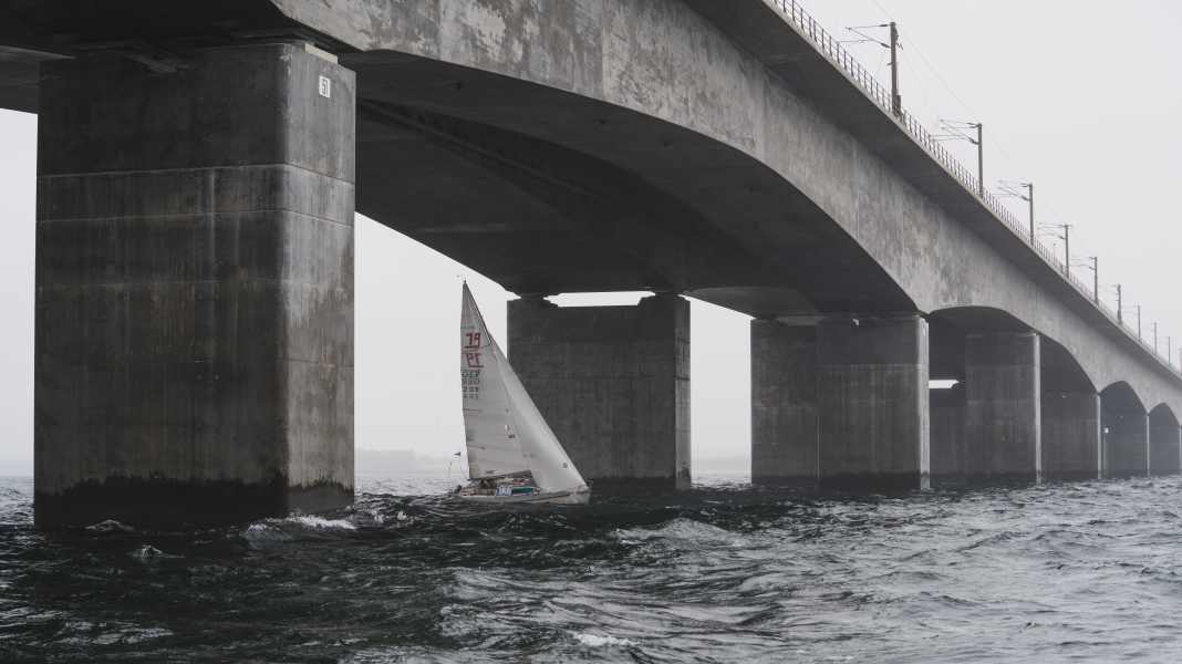 Silverrudder 2022: Windiger Auftakt zum größten Solo-Rennen der Welt