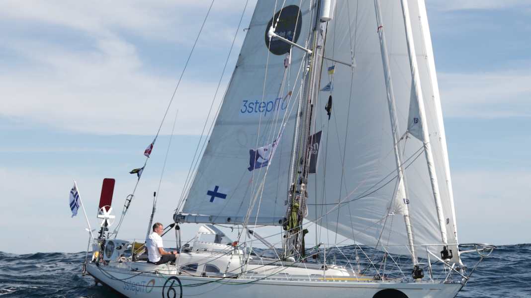 Golden Globe Race : crédit de temps pour les sauveteurs - pourquoi "Asteria" a-t-il coulé ?