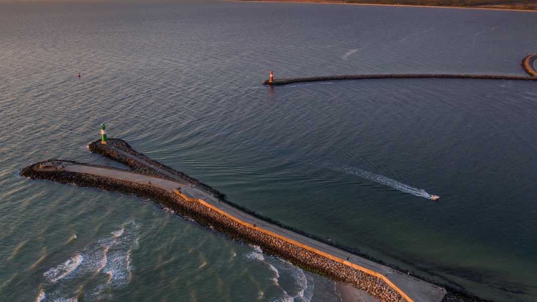 Warnemünde: Marine testet unbemannte Boote im April