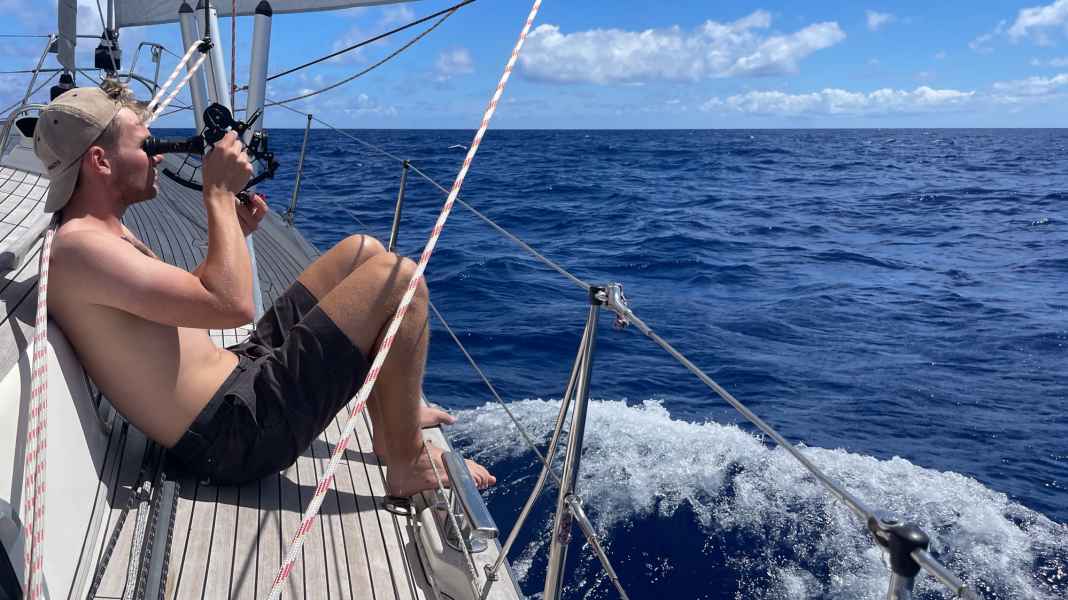 Astro navigation: Easier handling of the sextant