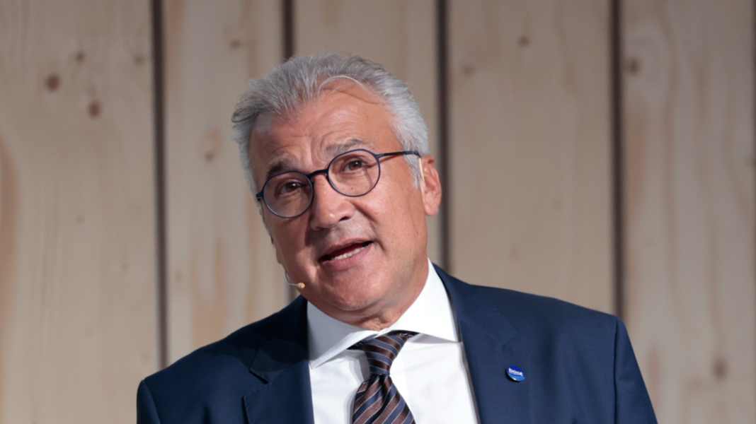 boot 2023: "Bringing together as many players as possible" - boot boss Michelidakis on the "blue innovation dock"