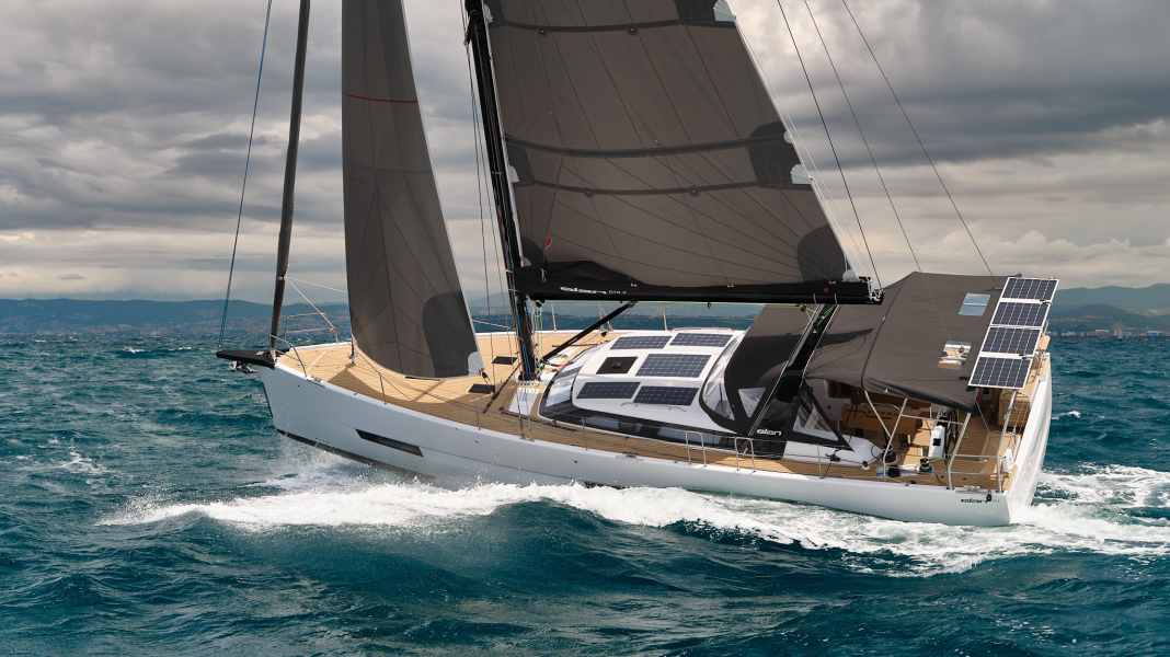 Elan Yachts: arresto e riavvio della produzione