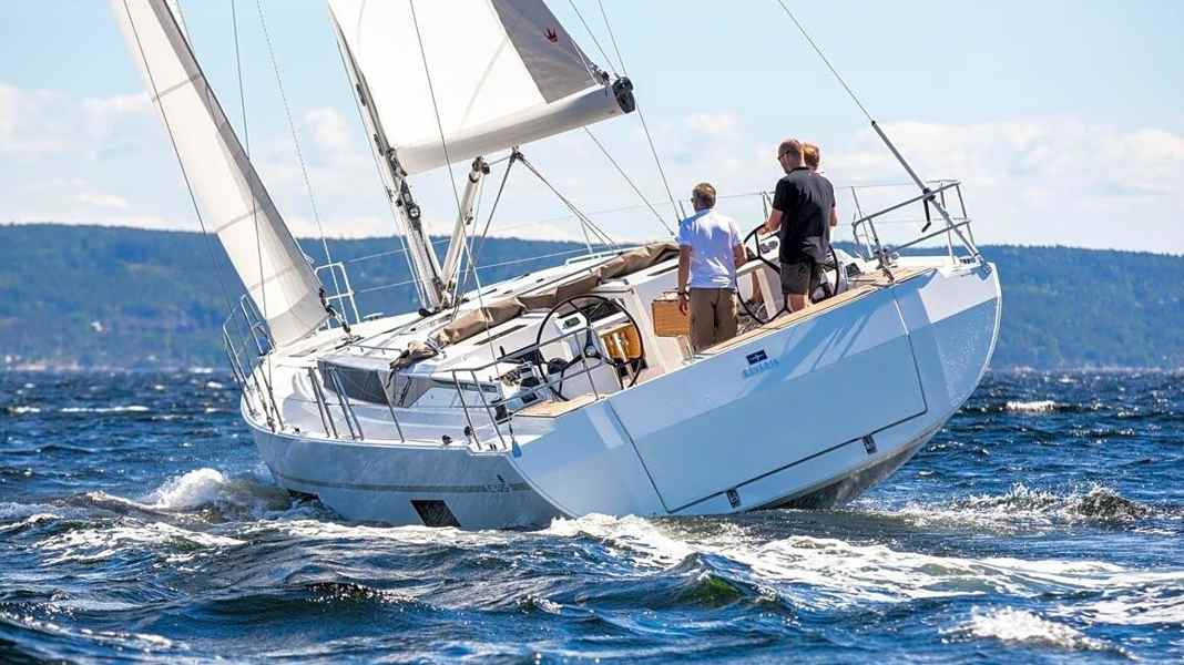 Bavaria Yachtbau: Bavaria C45: A beacon of hope in the YACHT test