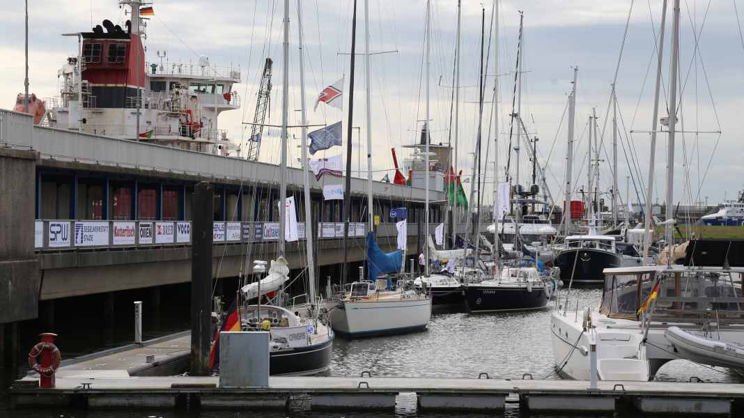 Eiswinter: Sportboothafen in Cuxhaven öffnet später