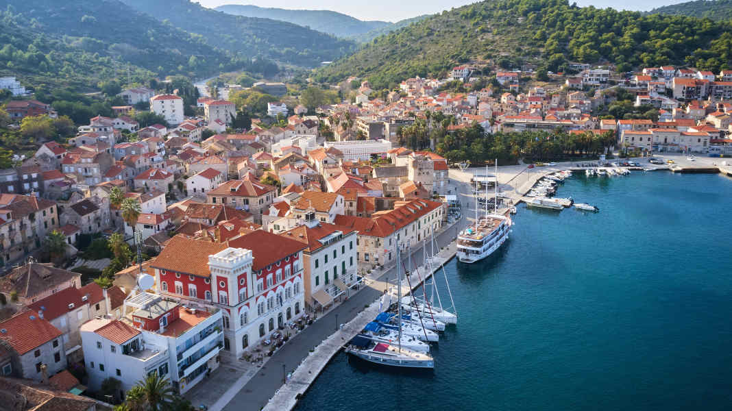 Destinazioni da sogno nel Mediterraneo: Vis - la tranquilla perla insulare della Croazia