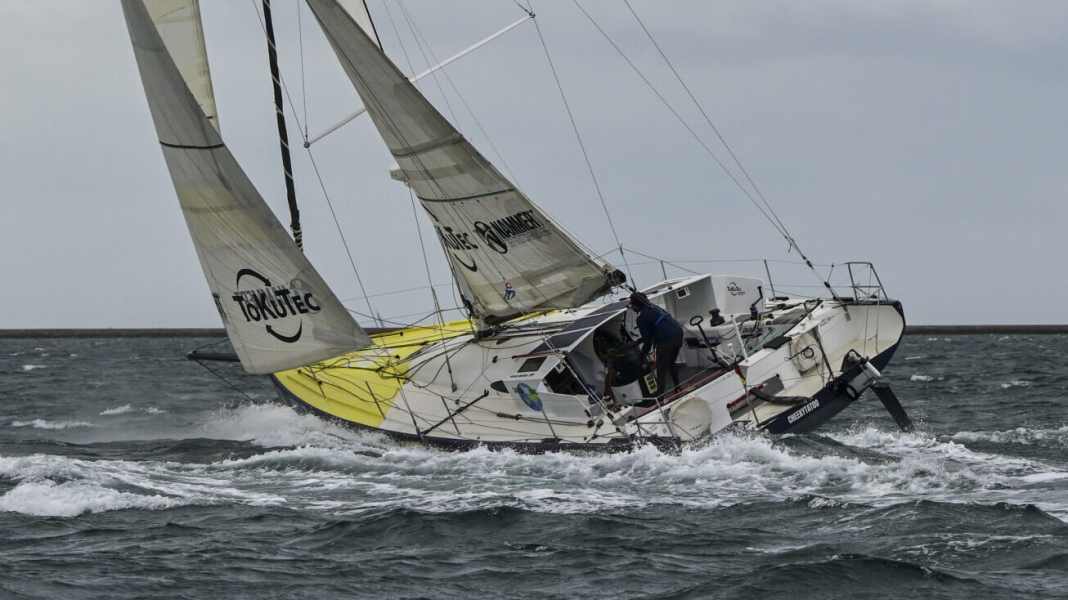 Nicolas Manthos: Start zum Extremtörn rund Island