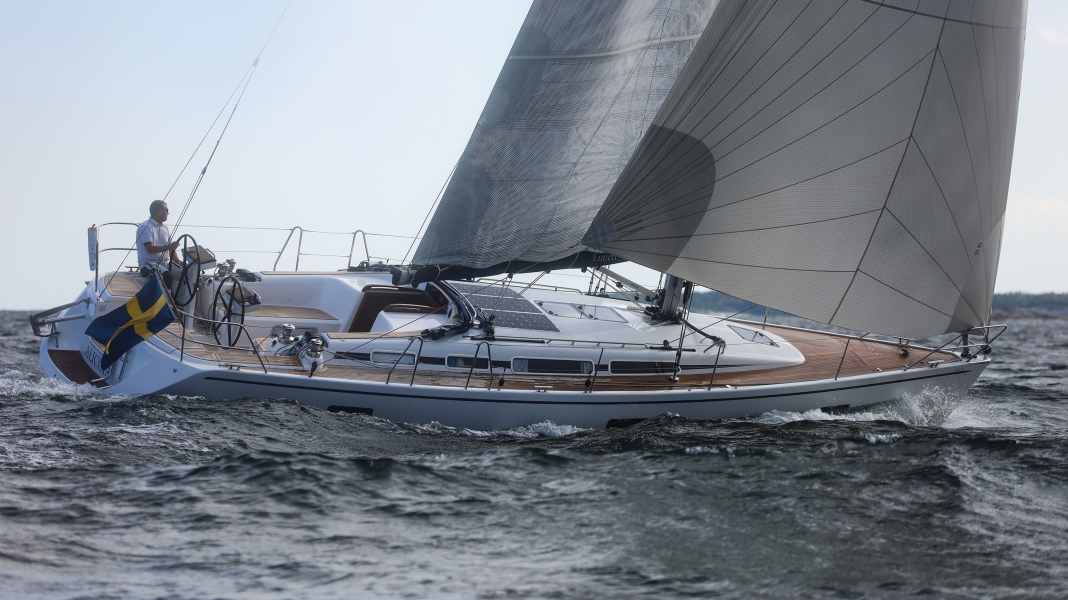Webinaire du 24.02. : Systèmes solaires pour yachts - La manière d'être le plus autosuffisant possible en énergie en mer