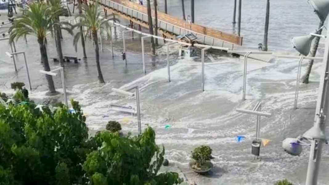 Mini-Tsunamis: Warum Häfen plötzlich überschwemmt werden